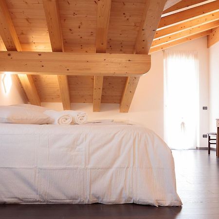 Hotel Milano Tione di Trento Bagian luar foto